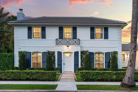 245 Barton Ave, Palm Beach, FL 33480