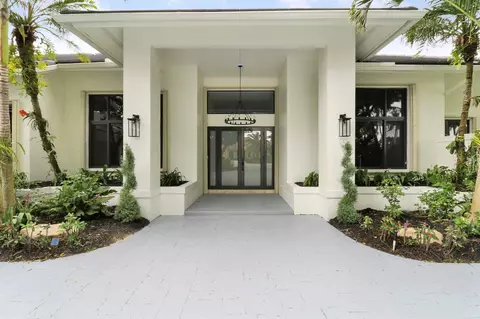 7739 Ironhorse Blvd, West Palm Beach, FL 33412