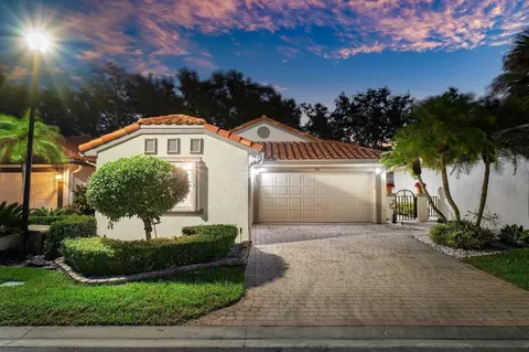 7131 Whitfield Ave, Boynton Beach, FL 33437