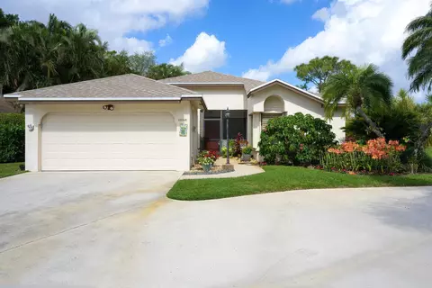 13160 Bonnette Dr, Palm Beach Gardens, FL 33418