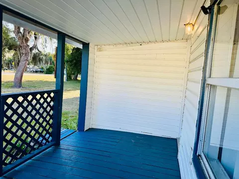 Exterior - 1104 SW 11th St, Okeechobee, FL 34974 photo 12 of 19