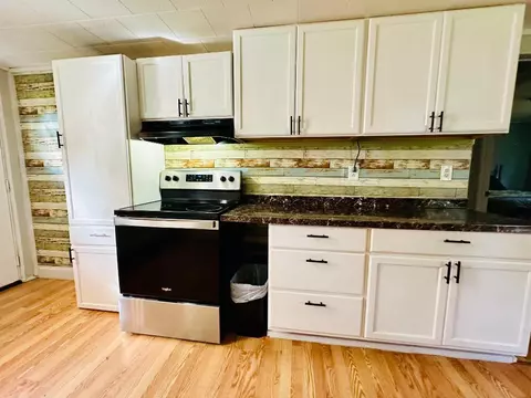 Kitchen - 1104 SW 11th St, Okeechobee, FL 34974 photo 5 of 6
