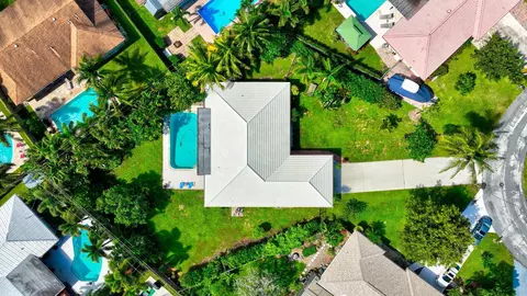 2561 SW 13th Ct, Boynton Beach, FL 33426