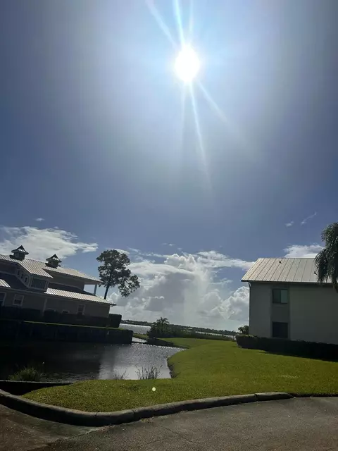 2091 NW 21st Ter #106, Stuart, FL 34994
