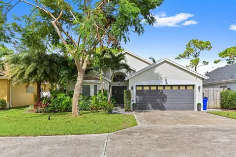106 Pimlico Way, Royal Palm Beach, FL 33411