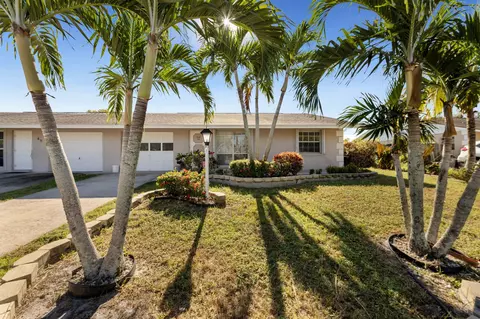 46 SErie Ter, Stuart, FL 34997