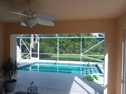 8498 SE Retreat Dr, Hobe Sound, FL 33455