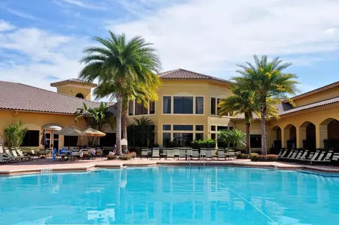 9886 Casa Mar Dr, Lake Worth, FL 33467
