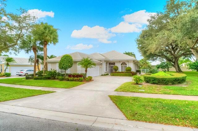 8535 E Garden Oaks Cir, Palm Beach Gardens, FL 33410