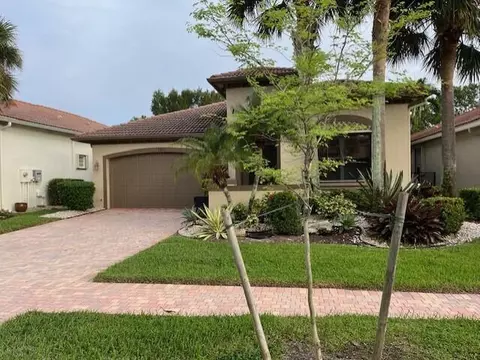 9823 Isles Cay Dr, Delray Beach, FL 33446