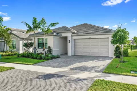 12619 SW Green Creek Dr, Port Saint Lucie, FL 34987
