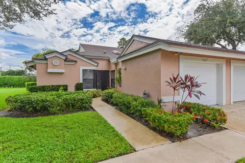 8167 Springlake Dr #A, Boca Raton, FL 33496