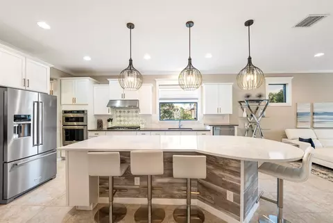 150 SE Courances Dr, Port Saint Lucie, FL 34984