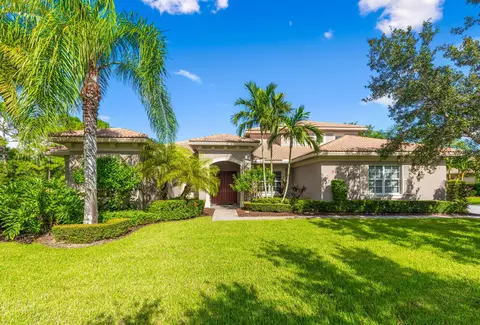 311 SE Paysage Trl, Stuart, FL 34997
