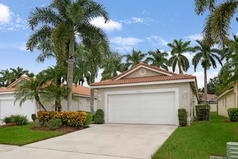 9634 Cherry Blossom Ct, Boynton Beach, FL 33437