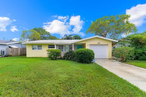 446 SW 2nd Ave, Boynton Beach, FL 33435