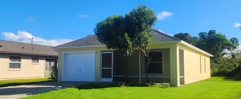 411 15th Pl SW, Vero Beach, FL 32962
