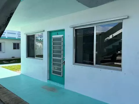 2304 Lake Osborne Dr #6, Lake Worth Beach, FL 33461