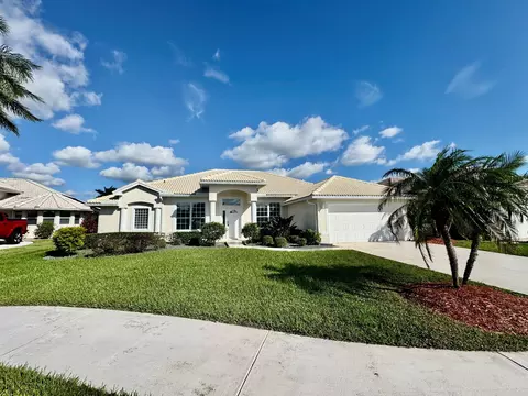 467 SW Rosewood Cv, Port Saint Lucie, FL 34986