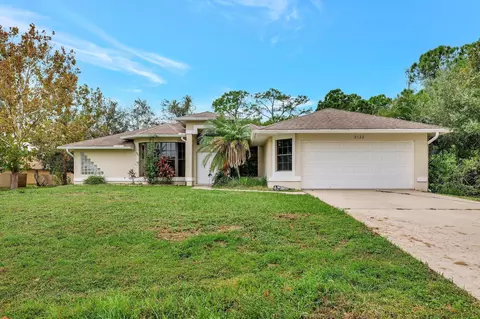 2122 SW Burman Ln, Port Saint Lucie, FL 34984