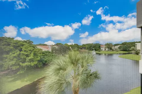 2070 Homewood Blvd #5020, Delray Beach, FL 33445