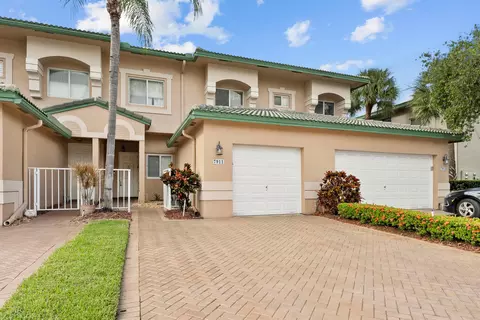 7911 Exeter Blvd E #103, Tamarac, FL 33321