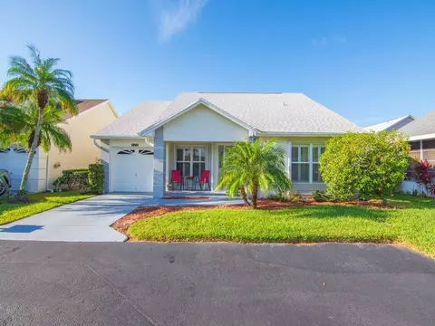 465 NW Turin Ct, Port Saint Lucie, FL 34986