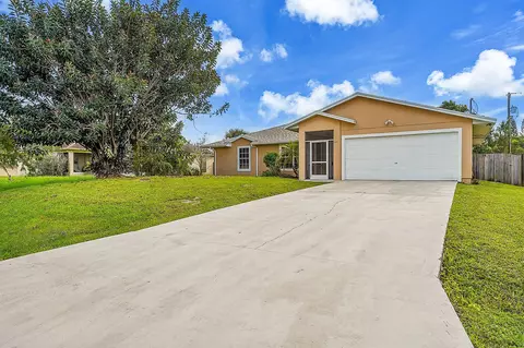585 NW Turton Ter, Port Saint Lucie, FL 34983