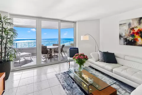 550 S Ocean Blvd #1006, Boca Raton, FL 33432