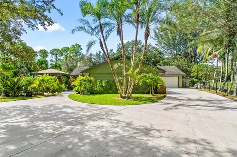 4181 Coconut Blvd, The Acreage, FL 33411