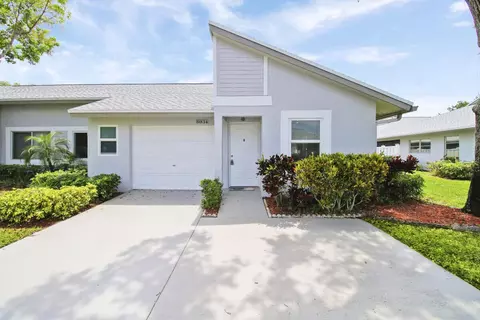 8934 Windtree St #B, Boca Raton, FL 33496