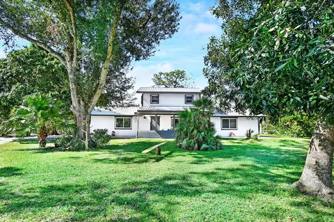 4901 Grovers Rd, Fort Pierce, FL 34951