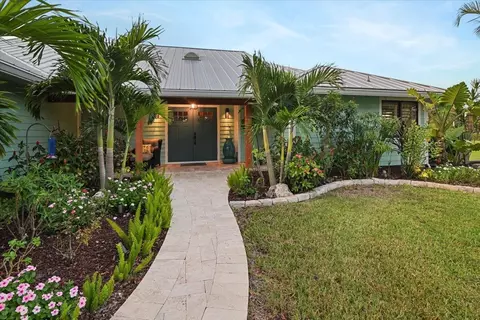 3915 SW Bimini Cir S, Palm City, FL 34990