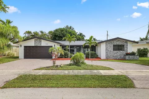 5940 NE 21st Cir, Fort Lauderdale, FL 33308