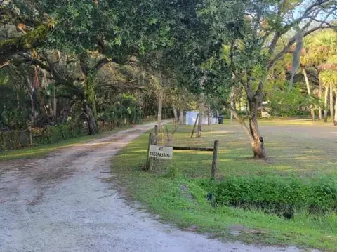 1549 NW 98th St, Okeechobee, FL 34972