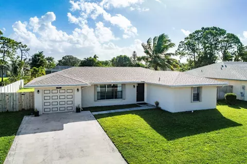 147 Starling Ave, Royal Palm Beach, FL 33411
