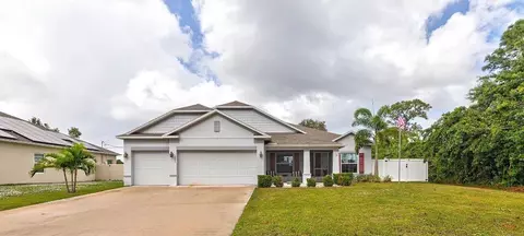 1643 Burgandy St SE, Palm Bay, FL 32909