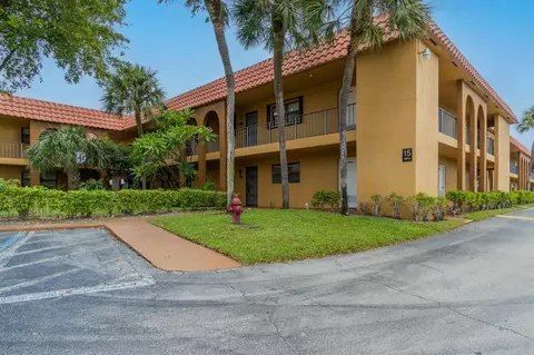 2161 Woolbright Road Apt M 103 #M 103, Boynton Beach, FL 33426