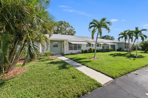 918 Savannas Point Dr #B, Fort Pierce, FL 34982