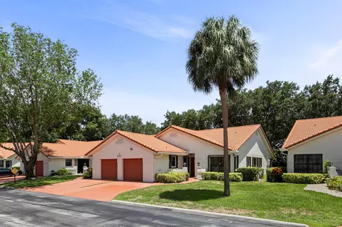 9752 Sills Dr E #104, Boynton Beach, FL 33437