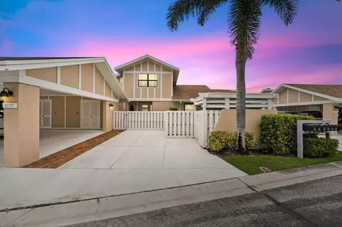 3727 Cape Pointe Cir, Jupiter, FL 33477