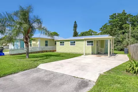 4579 Cambridge, Lake Worth, FL 33463