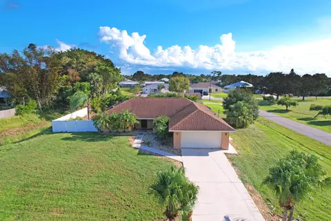 1991 SE Aires Ln, Port Saint Lucie, FL 34984