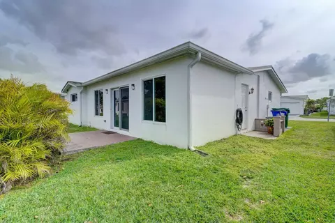 6805 NW 14th Pl, Margate, FL 33063