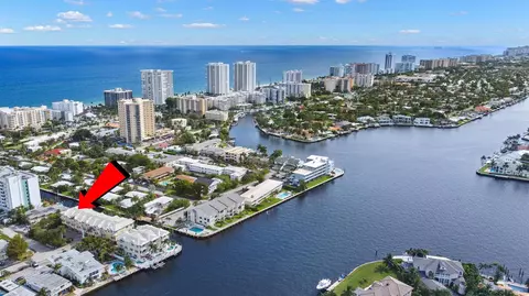 1051 S Riverside Dr, Pompano Beach, FL 33062