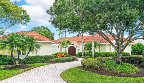6744 SE Barrington Dr, Stuart, FL 34997