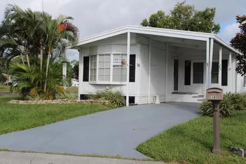 18 Yolanda Ln, Port Saint Lucie, FL 34952