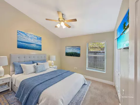1051 Park Hill Dr, West Palm Beach, FL 33417