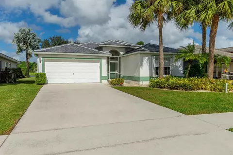 1621 Lakefield North Ct, Wellington, FL 33414