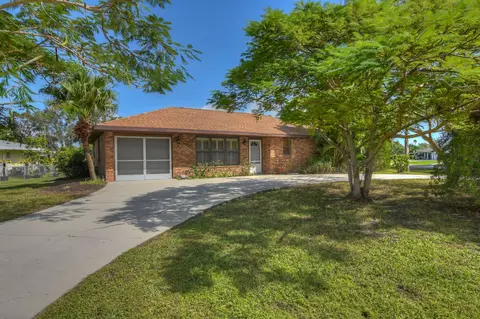 2201 SE Seafury Ln, Port Saint Lucie, FL 34952